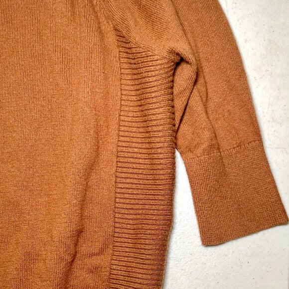 EXPRESS Terracotta Brown Rounded Hem Raglan Sweater - Size XS (NWOT) - Picture 9 of 14